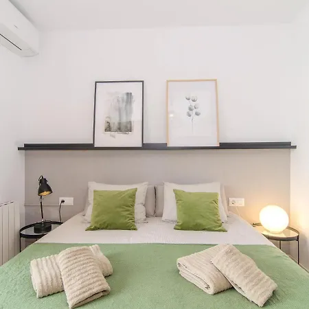 Spaces Terrace Apartment- 1 Bedroom, 1bathroom, Huge Terrace Apartamento *