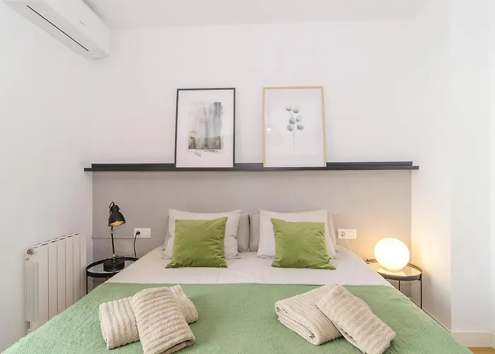 Spaces Terrace Apartment- 1 Bedroom, 1bathroom, Huge Terrace Appartement *