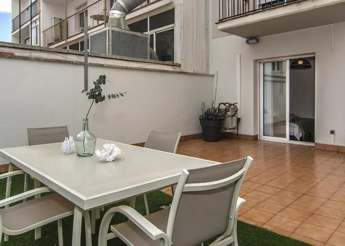 Spaces Terrace Apartment- 1 Bedroom, 1bathroom, Huge Terrace Appartement Sitges