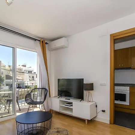Spaces Terrace Apartment- 1 Bedroom, 1bathroom, Huge Terrace * Sitges